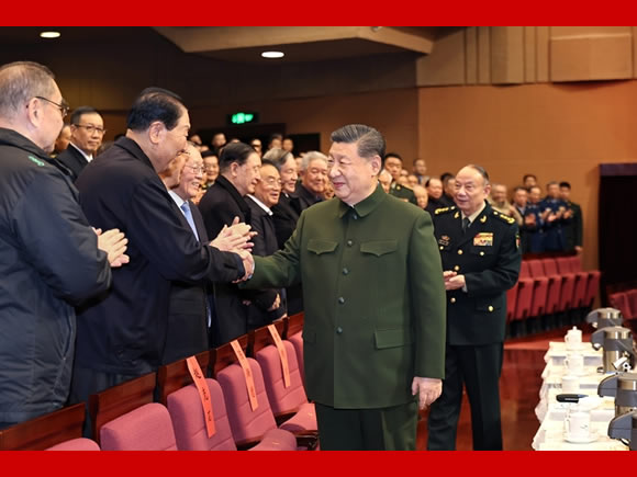  �����ί����ο��פ�������ϸɲ�ӭ�´��ݳ� ϰ��ƽ��ȫ����ͬ־ף���´�